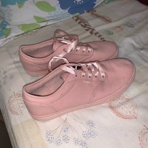 NWOT pink vans with silk laces